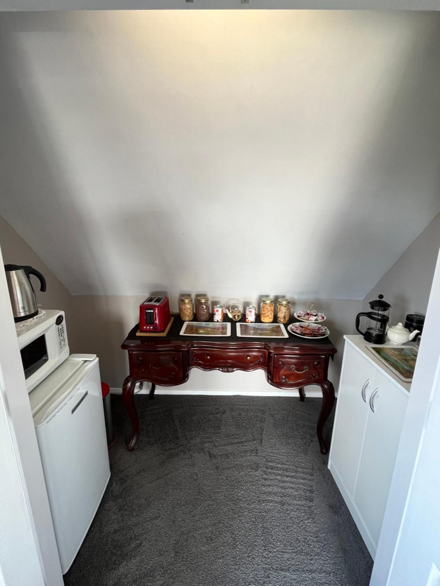 ทูดอร์ แมเนอร์ เบด แอนด์ เบรคฟาสต์ Bed & Breakfast ปาราปาราออมู ภายนอก รูปภาพ